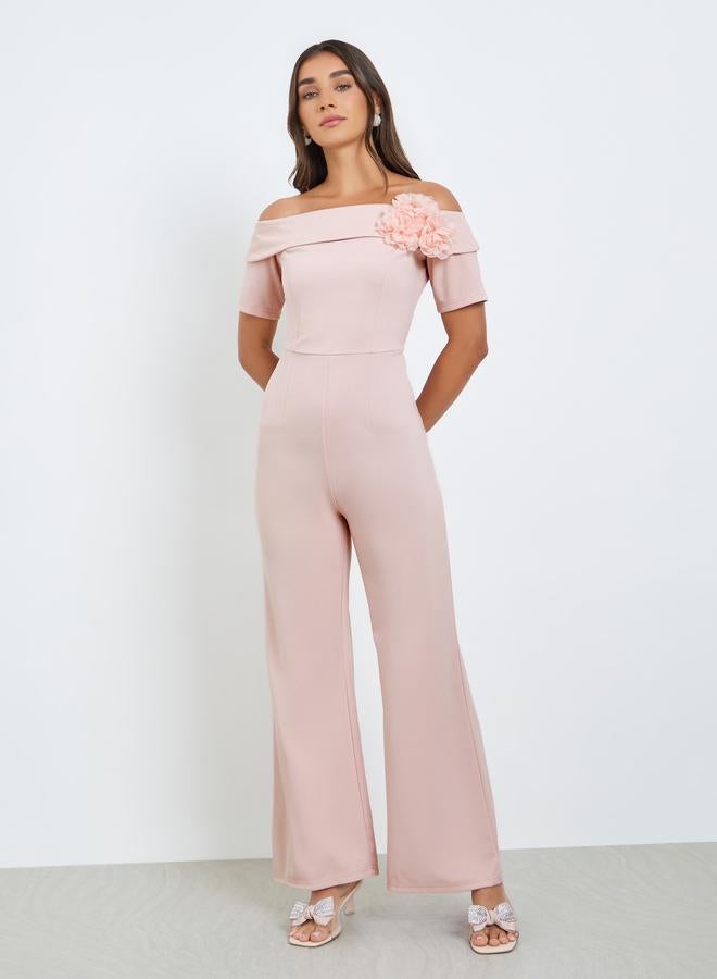 ستايلي جمبسوت مكشوف الأكتاف بتفاصيل وردة - Image 2